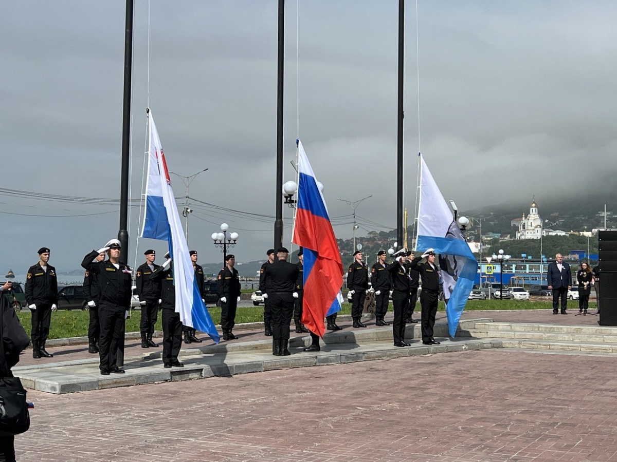 27 декабря – День гимна города Петропавловска-Камчатского