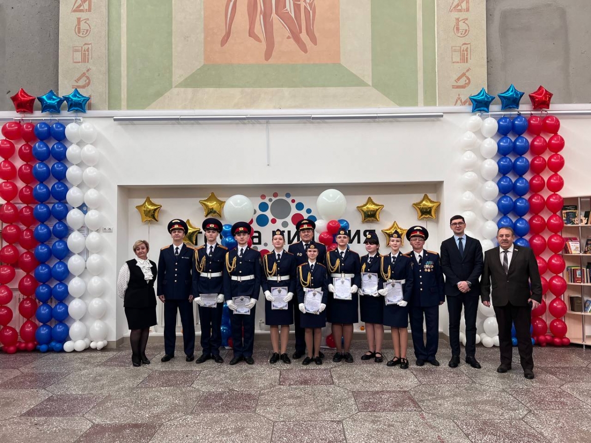Учащиеся средней школы №45 прошли торжественное посвящение в кадеты