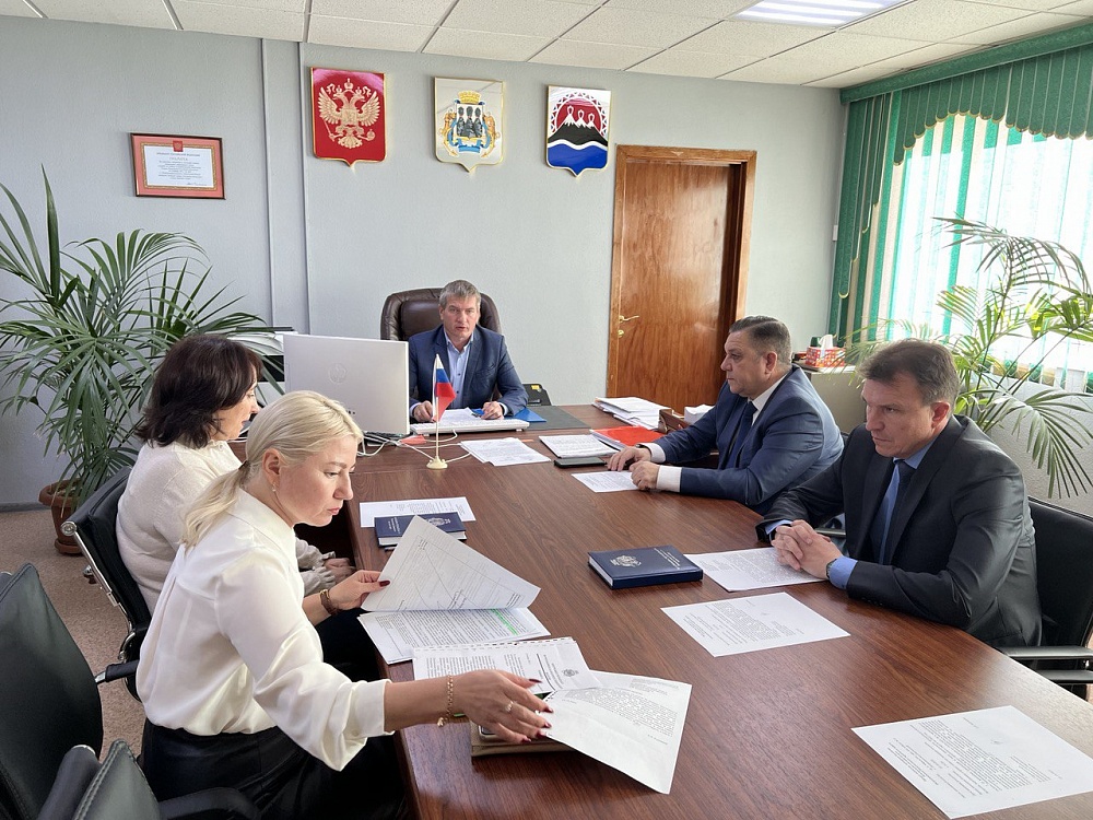 Председатель Городской Думы Андрей Лиманов принял участие в коллегии КСП