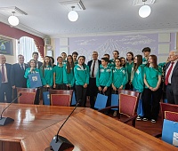 «Дипломаты Будущего» посетили администрацию и Городскую Думу ПКГО
