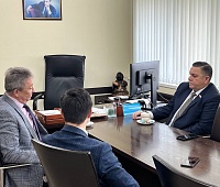 Председатель Думы провёл рабочее совещание с руководителем АО «ДЭЗ»