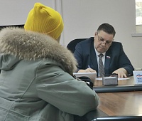 Четыре человека обратились к Андрею Лиманову в ходе приёма граждан