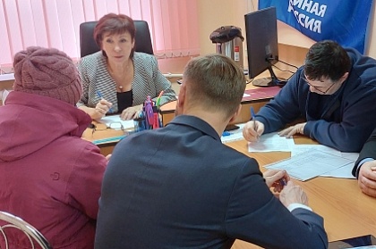 Галина Монахова проведёт личный приём граждан в жилом районе Солнечный