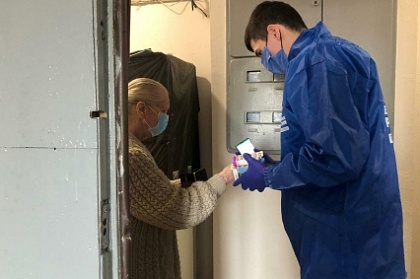 Почти 700 заявок по доставке лекарств выполнили волонтеры добровольческого штаба «Единой России»