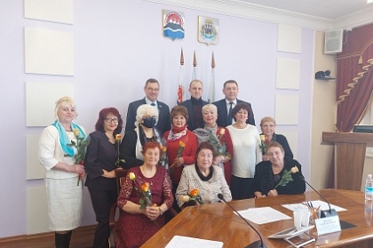 Состоялась встреча депутатов Городской Думы с представителями старшего поколения 
