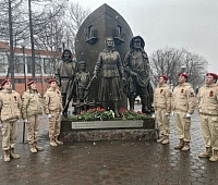 Депутаты приняли участие в ритуале, посвящённом годовщине Великой Победы 