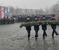 Депутаты приняли участие в ритуале, посвящённом годовщине Великой Победы 