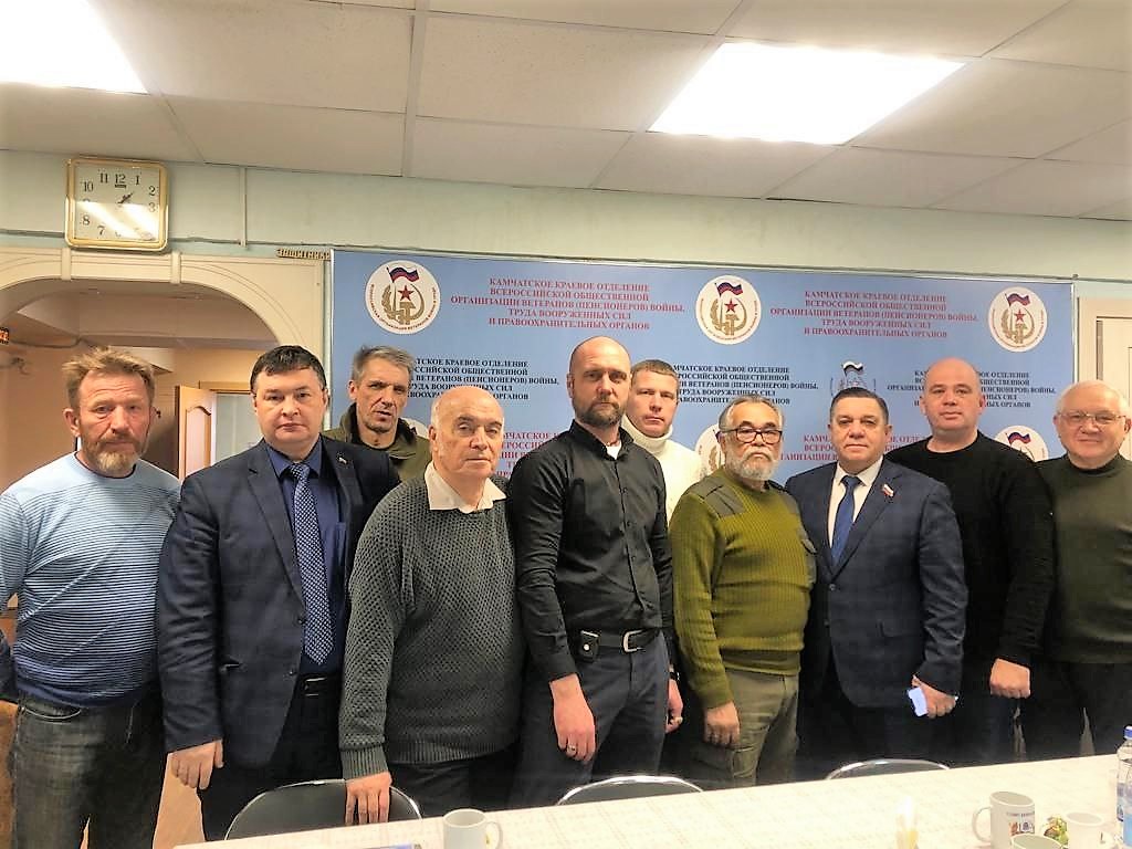 Председатель Городской Думы обсудил перспективы совместной деятельности с представителями ветеранских организаций и казачества