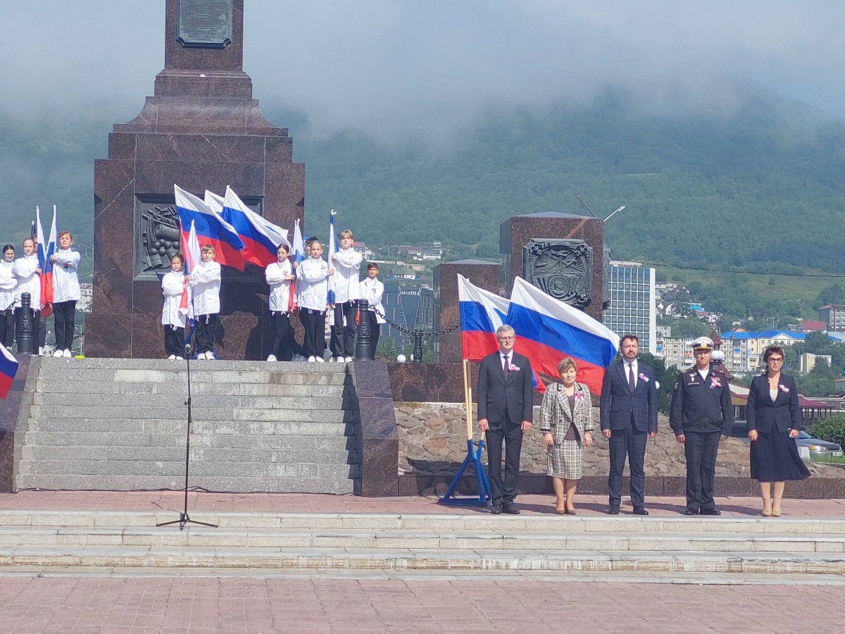 День государственного флага празднуют в Петропавловске-Камчатском