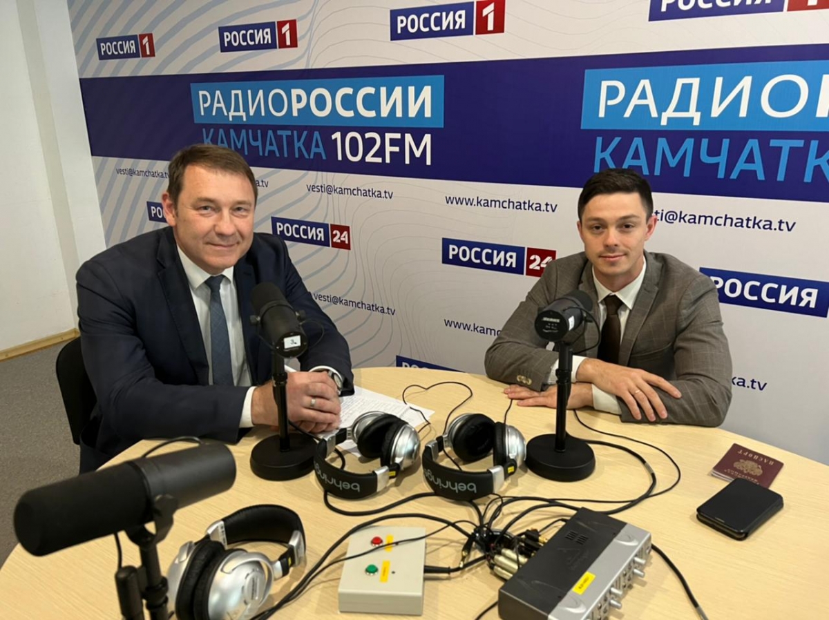 «Город и горожане» - состоялся прямой эфир радиопередачи с депутатами Городской Думы