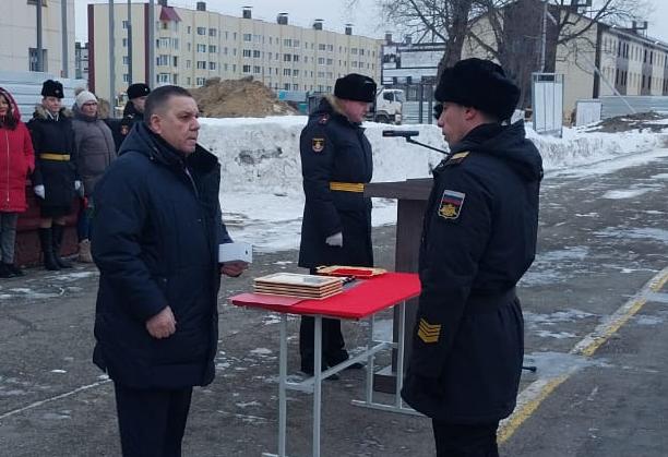 Андрей Лиманов поздравил военнослужащих с Днём защитника Отечества