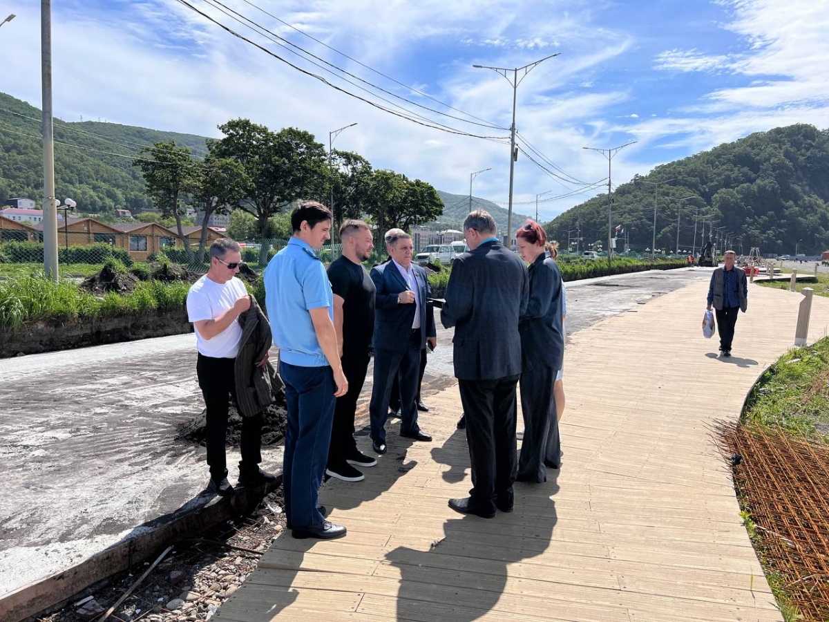 Председатель Городской Думы принял участие в проверке на Озерновской косе