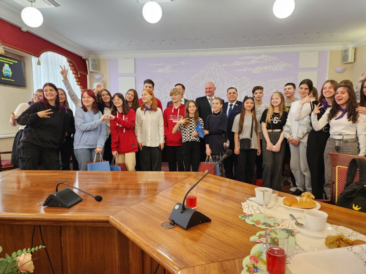 Открытие Второго слёта детей и молодёжи «От Донецка до Камчатки» состоялось в Петропавловске