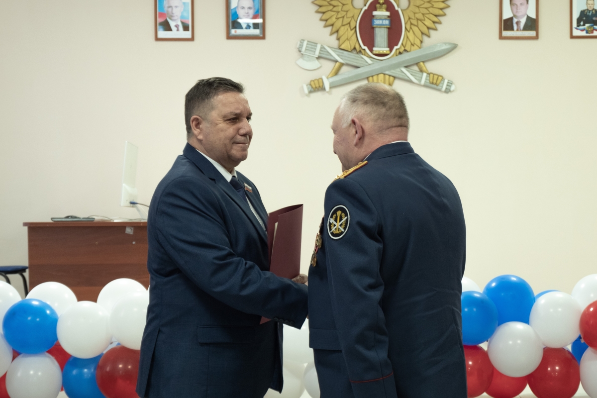 Андрей Лиманов поздравил сотрудников УФСИН с профессиональным праздником