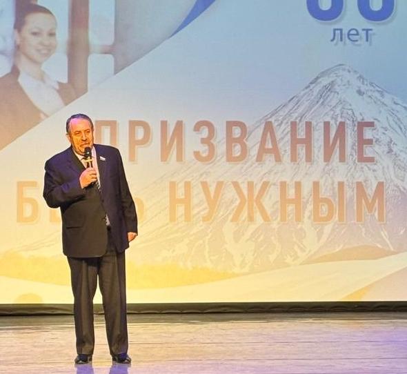 Саргис Сароян принял участие в праздновании 60-летия Камчатского колледжа технологии и сервиса 