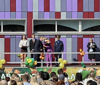 Депутаты Городской Думы поздравили школьников и учителей с Днём знаний