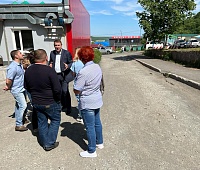 Андрей Воровский провёл встречу с жителями по вопросам благоустройства придомовой территории на ул. Кроноцкая