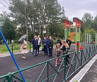 «Патруль безопасности» проверил детские площадки и подходы к социальным учреждениям