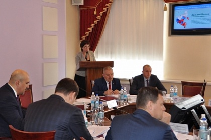 Председатель Городской Думы Галина Монахова представила отчет о деятельности представительного органа за 2018 год