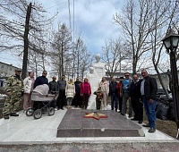 Депутат Городской Думы Рамазан Гусейнов организовал субботник на территории памятника