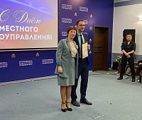 Сотрудников муниципалитета поздравили с Днём местного самоуправления в Петропавловске