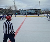 В Петропавловске стартовал первый чемпионат по хоккею среди школьных команд