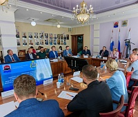 Важные для Камчатки темы обсудили краевые и городские депутаты