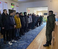 Для школьников Петропавловска провели экскурсию по воинской  части  № 10103