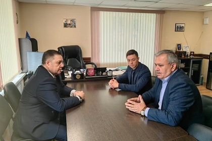 Андрей Лиманов и Борис Лесков провели рабочую встречу в МУП «Спецдорремстрой»