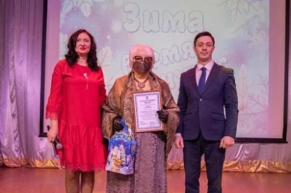 Депутаты Городской Думы поздравили представителей старшего поколения с прошедшими зимними праздниками