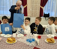 Ребята из Светлодарска встретились со школьниками в Петропавловске-Камчатском