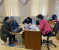 Галина Монахова провела личный приём жителей в районе Солнечный