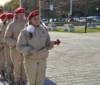 Жители Петропавловска почтили память погибших моряков и рыбаков