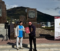 Заключительная в 2025 году общегородская зарядка собрала несколько сотен жителей Петропавловска 