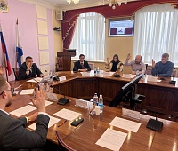 Состоялась первая сессия Молодёжного парламента