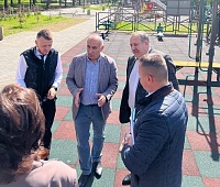 Саргис Сароян в составе межведомственной комиссии проверил состояние оборудования и благоустройства в сквере Строителей