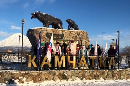 На Камчатке стартовали традиционные предновогодние акции «Единой России»