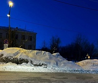 Благодаря вмешательству депутатов дорога к двум школам освобождена от грунта и снега