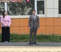 Депутаты Городской Думы поздравили школьников и учителей с Днём знаний