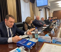 Депутаты ГорДумы приняли участие в круглом столе, посвящённом Дню камчатского парламентаризма