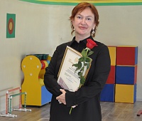 Депутаты Городской Думы Петропавловска поздравили воспитателей и дошкольных работников с профессиональным праздником