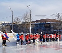 Стартовало первенство города по хоккею с шайбой среди школьных команд