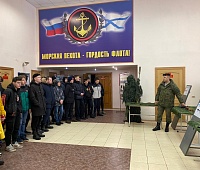 Для школьников Петропавловска провели экскурсию по воинской  части  № 10103