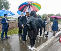 Комиссия оценила ход ремонта на дороге возле станции переливания крови