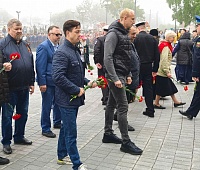 Депутаты и председатель Городской Думы Петропавловска-Камчатского прняли участие в мероприятиях, посвященных Дню памяти и скорби