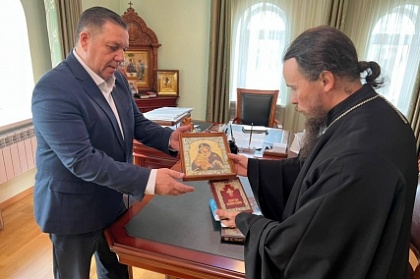 Вопросы духовного развития общества обсудили председатель Городской Думы и архиепископ Феодор