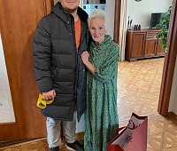 Депутаты молодежного парламента Петропавловска поздравили ветеранов ВОВ с 7 ноября