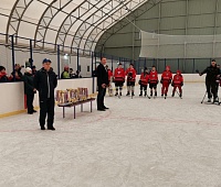 Турнир по хоккею среди школьных команд состоялся в краевой столице