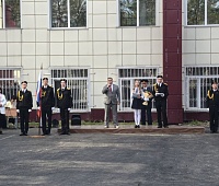 Депутаты Городской Думы поздравили школьников и учителей с Днём знаний