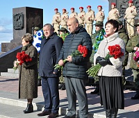 Жители Петропавловска почтили память погибших моряков и рыбаков